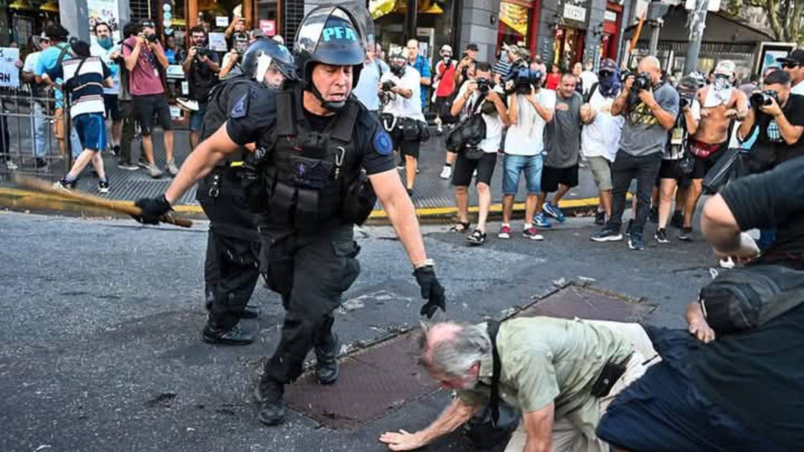 Argentina: gobierno de Milei acusó intento de golpe de Estado tras protesta de jubilados